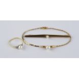 Perlenschmuck: Brosche und Armband, 333er Gold und Ring, 585er Gold