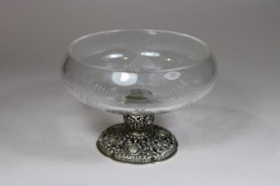 Fußschale, Glas und 835er Silber, Deutschland, Halbmond Krone, H.: 13 cm, Dm.: 17,4 cm, Gesamtgewic