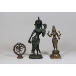 Konvolut 3 tl.: Buddhistische Gottheiten, India, 20. Jh.: Shiva Nataraja, H.: 10,5 cm, Lakshmi, H.: