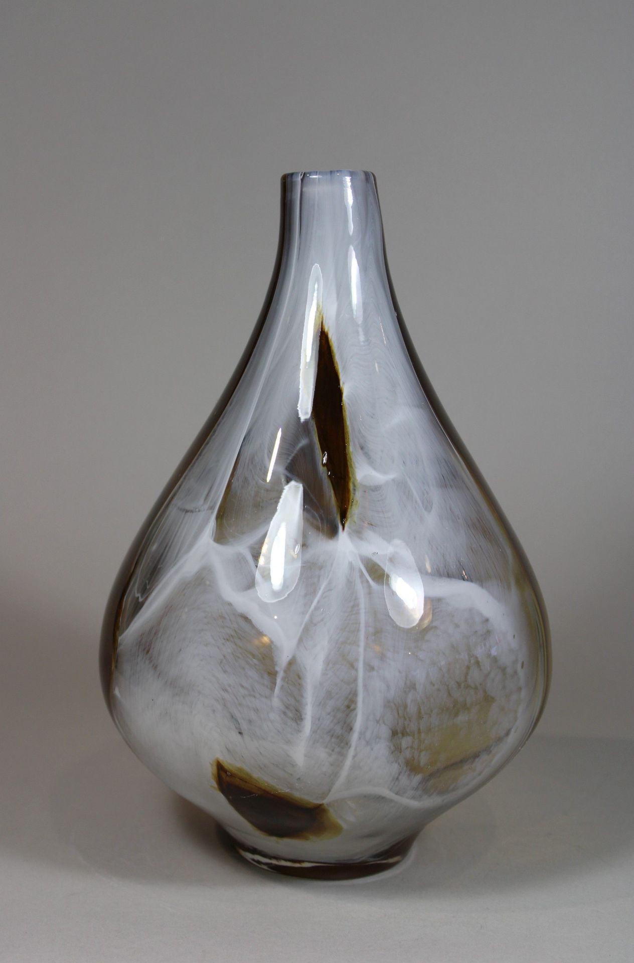 Vase, Glas, H.: 33,5 cm. Guter Zustand. - Bild 2 aus 4