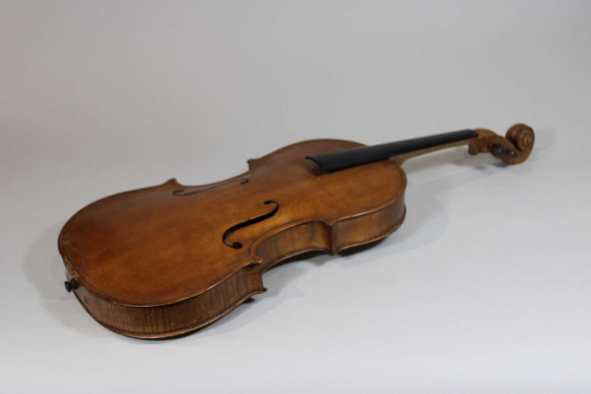 Viola von David Reeve, England, 20. Jh., Gesamtlänge: ca. 68 cm. Altersgemäßer Zustand, Gebrauchs-  - Bild 3 aus 5