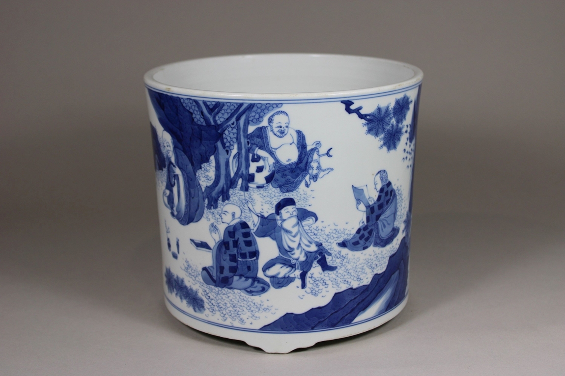 Pinselbecher, China, Porzellan, ohne Marke, blau-weiß bemalt, figürliche Szene, H.: 19 cm, Dm.: 21 - Image 2 of 6