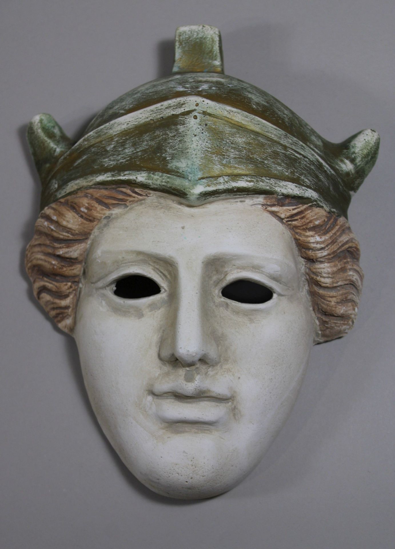 Griechische Theatermasken 4 Tl., Keramik, Griechenland, 20. Jh., H.: 27 cm. Guter, altersbedingter - Image 7 of 7