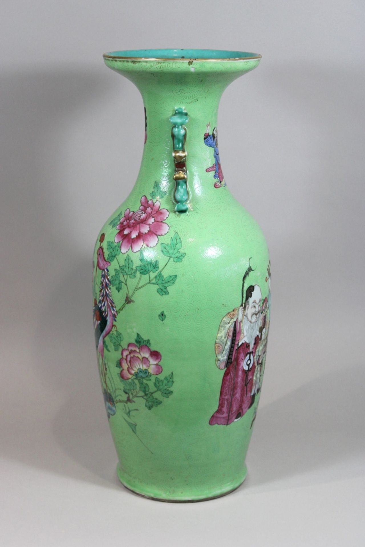 Famille rose Vase, China, Porzellan, Yongzheng-Periode, ohne Marke, Darstellung: die Götter der dre - Image 2 of 8