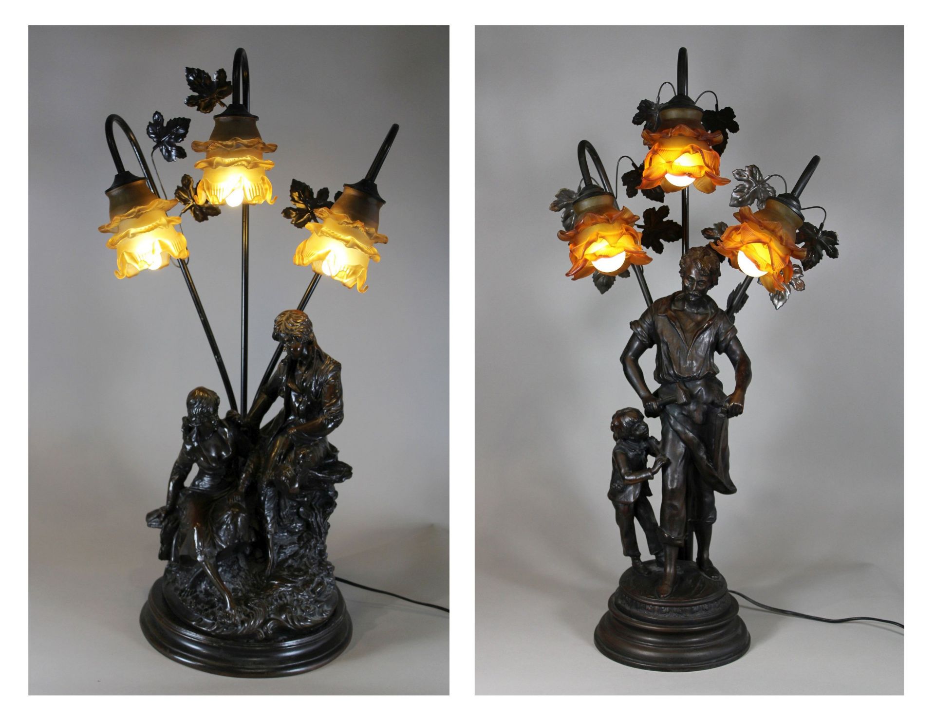 Drei Bronze Lampen, Frankreich, Jugendstil, 19. Jh., Guss und Glas, Blütenfassung, Dame auf bezeich - Bild 5 aus 7