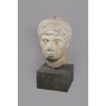 Antiker Kopf einer Frau, möglicherweise Kleopatra Selene, Ehefrau des Königs Juba II., Sandstein, u