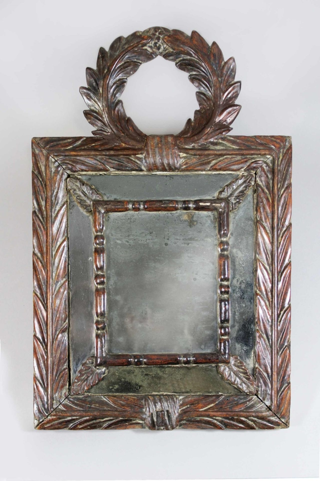 Spiegel mit Wandleuchten, Louis XIV, Frühe 18. Jh., Frankreich, originale Fassung wie original - Bild 2 aus 3