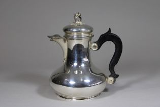 Kaffeekanne, Silber, Frankreich, Minervakopfmarke, H.: 20 cm, Gewicht: 589 g. Guter, altersbedingte
