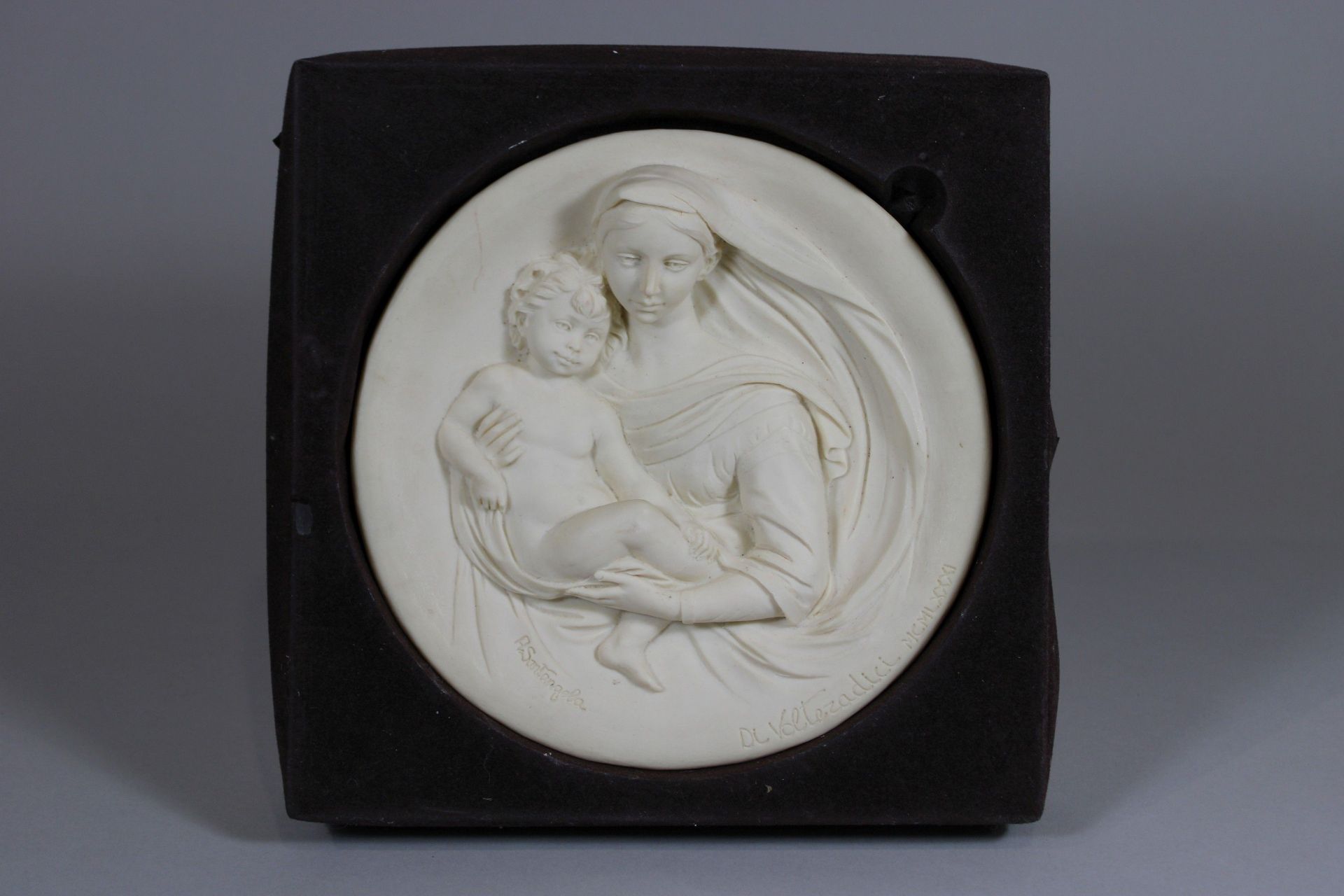 Wandteller Madonna Profetica, Alabaster, Italien, Studio Dante di Volteradici, 1981, Entwurf: Alber - Bild 5 aus 5