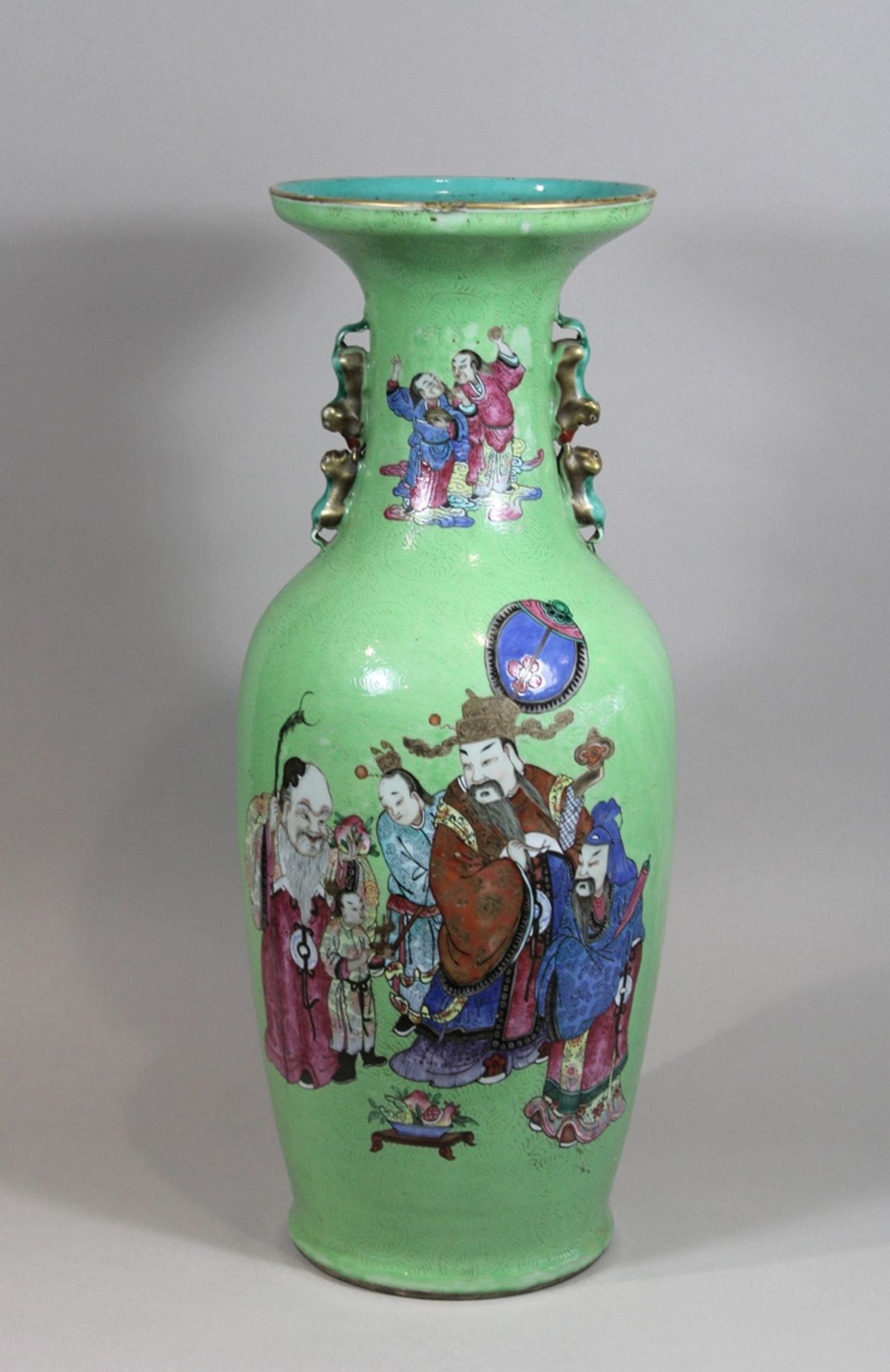 Famille rose Vase, China, Porzellan, Yongzheng-Periode, ohne Marke, Darstellung: die Götter der dre - Bild 3 aus 8