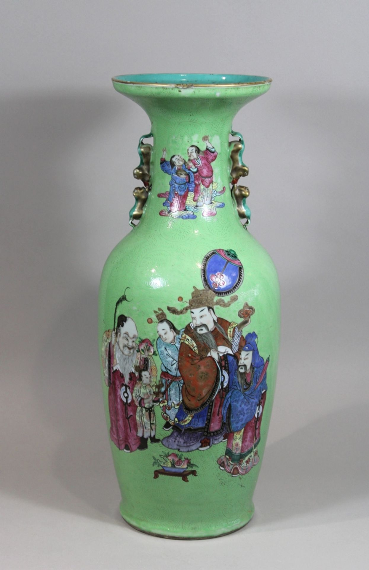 Famille rose Vase, China, Porzellan, Yongzheng-Periode, ohne Marke, Darstellung: die Götter der dre - Image 3 of 8