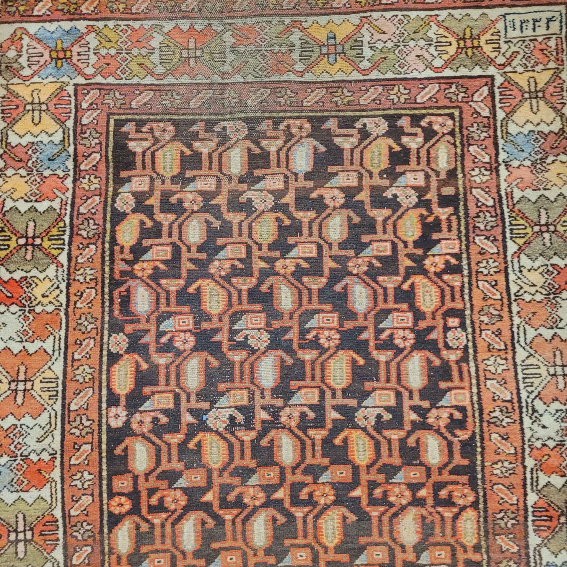 Hamadan, datiert 1332 (=1914), 372 x 115 cm, Zustand D - Image 3 of 4