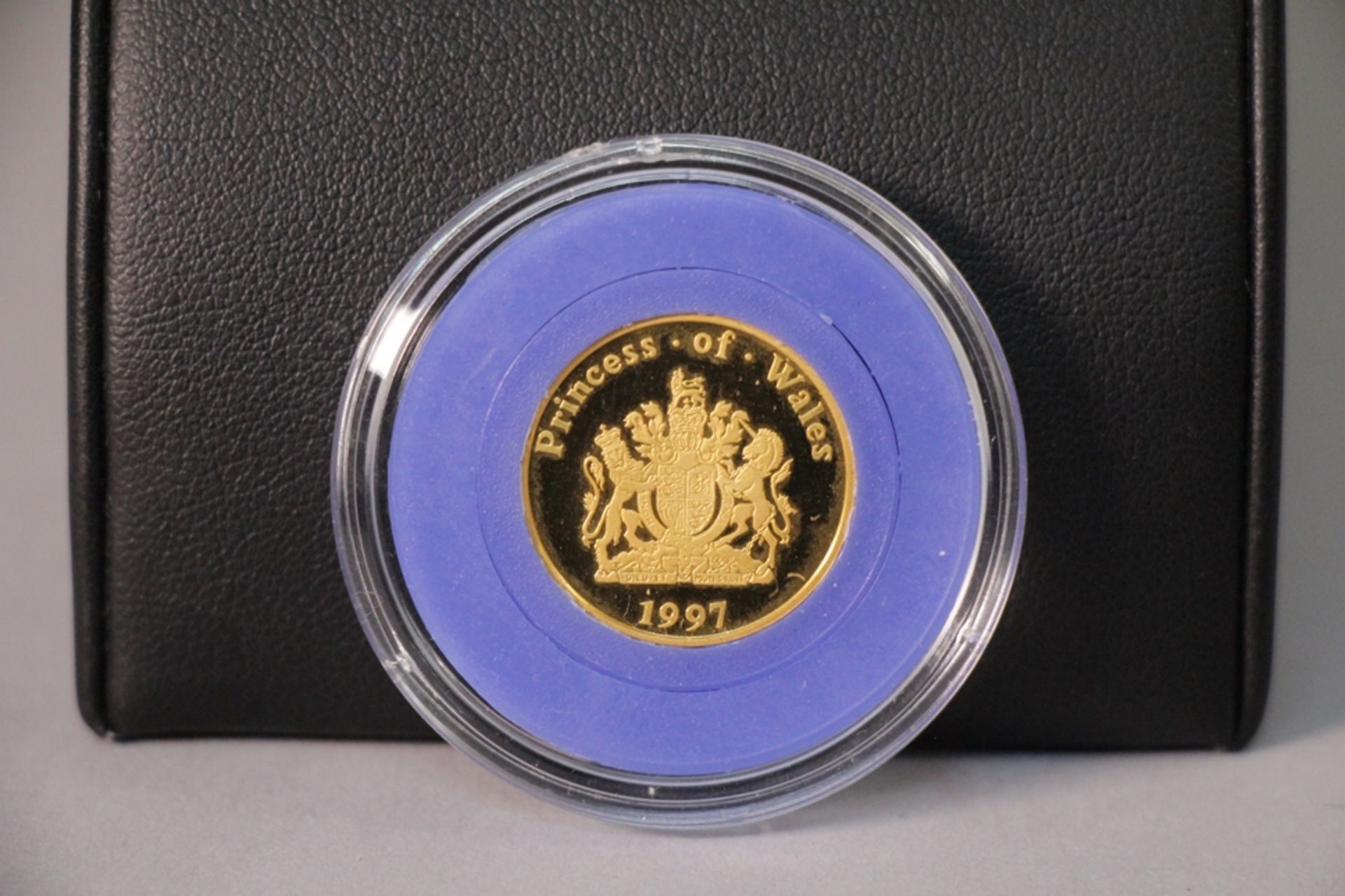 Gold Gedenk Medaille