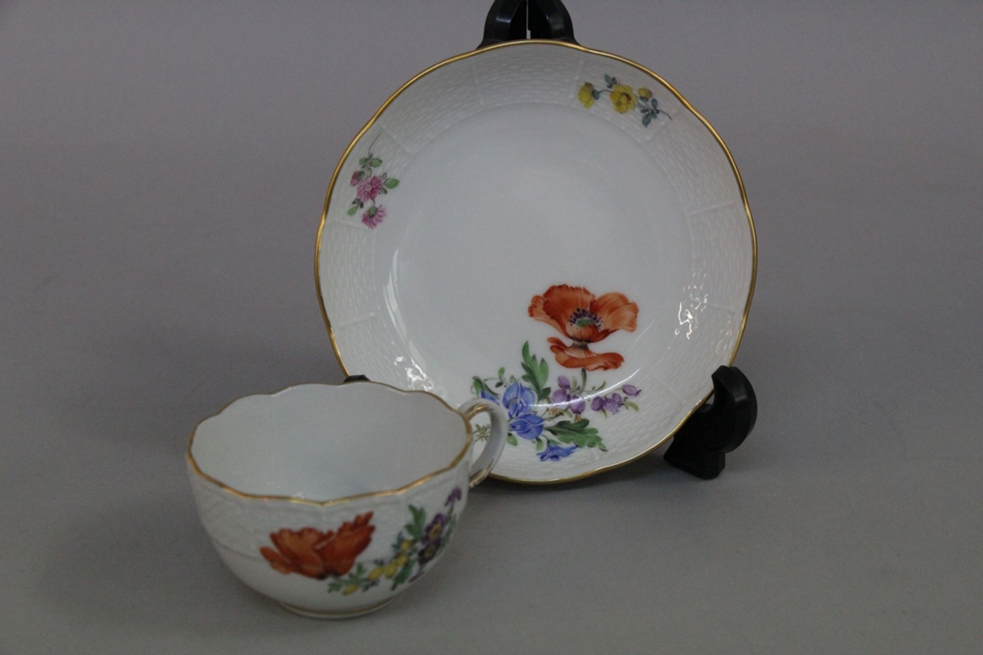 Meissen Schwertermarke 迈森瓷器 Mài sēn cíqì