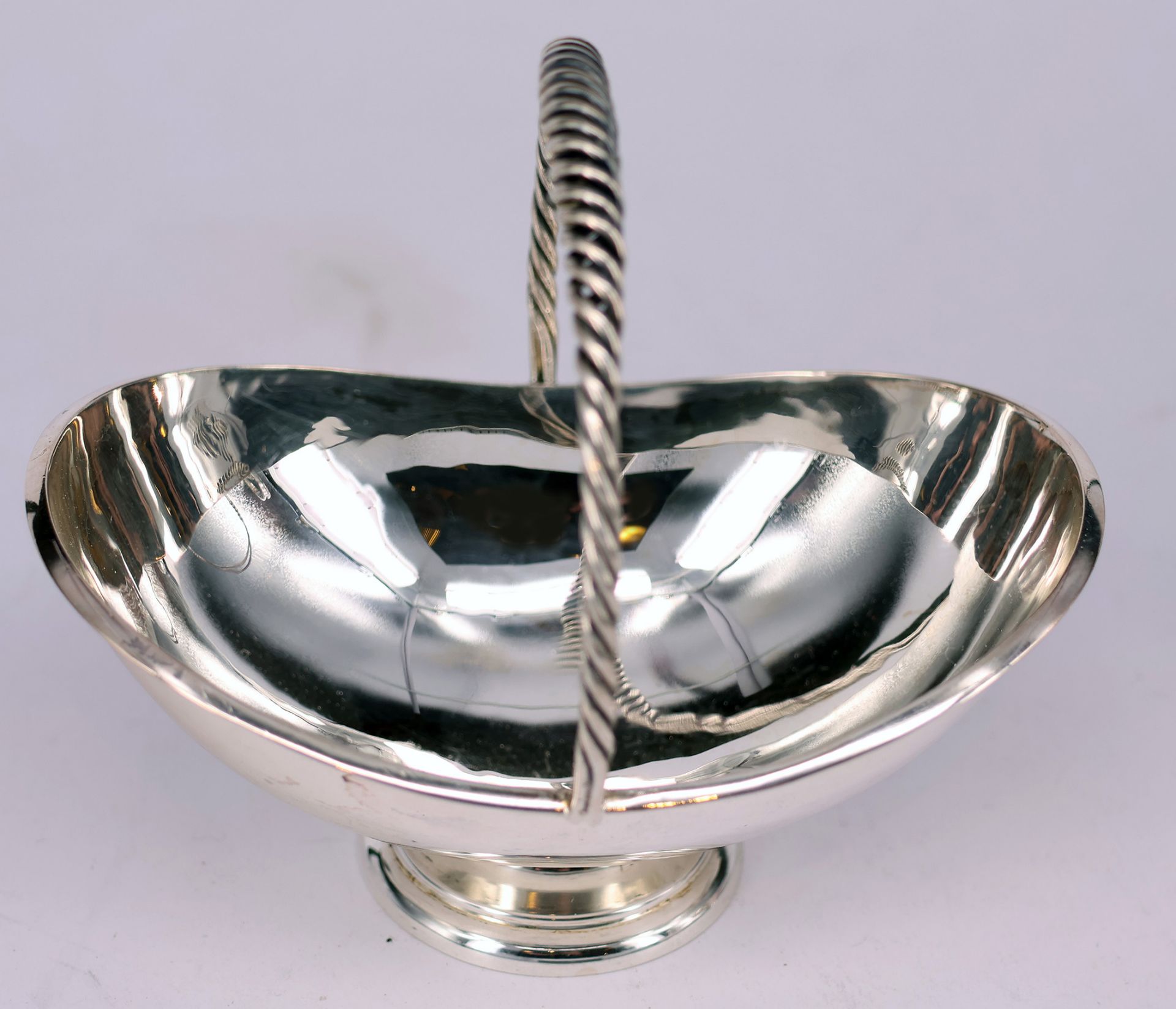 Konvolut von 4 Körbchen, davon 3 x 925er Sterling, 444 g und 1 x 835er Silber, 92 g, minimale - Image 3 of 6