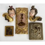 Religiöses Konvolut: Zwei Puttenköpfchen, Farb- und Goldfassung, H. ca. 20 x 16 cm; kleine Ikone mit