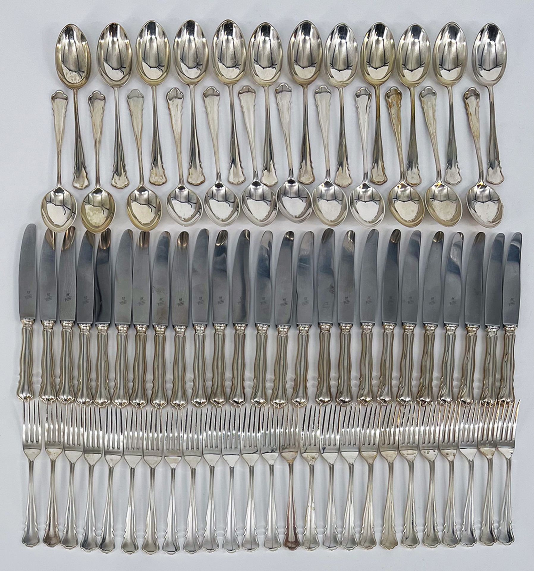 Großes Silberbesteck, 800er Silber, Fa. Wollenweber, bestehend aus 332 Teilen, Gewicht ohne Messer - Image 6 of 14