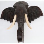 Elefantenkopf, Holz, 75 x 80 x 30 cm. Elephant head, wood, 75 x 80 x 30 cm