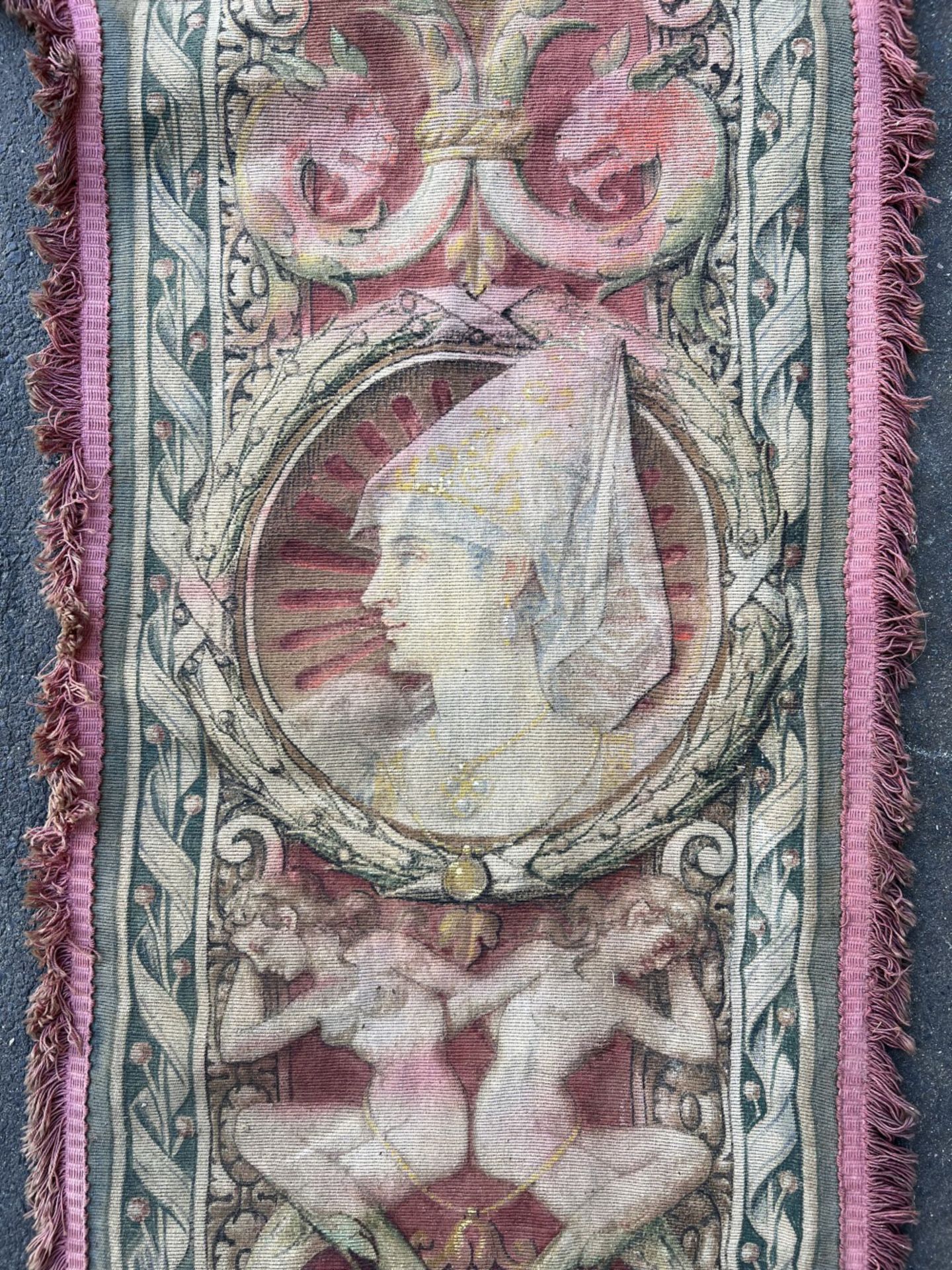 Frankreich oder Italien, 17./18. Jh., 3 Vorhänge mit Renaissance Ornamentik sowie figürlichen und - Image 11 of 16