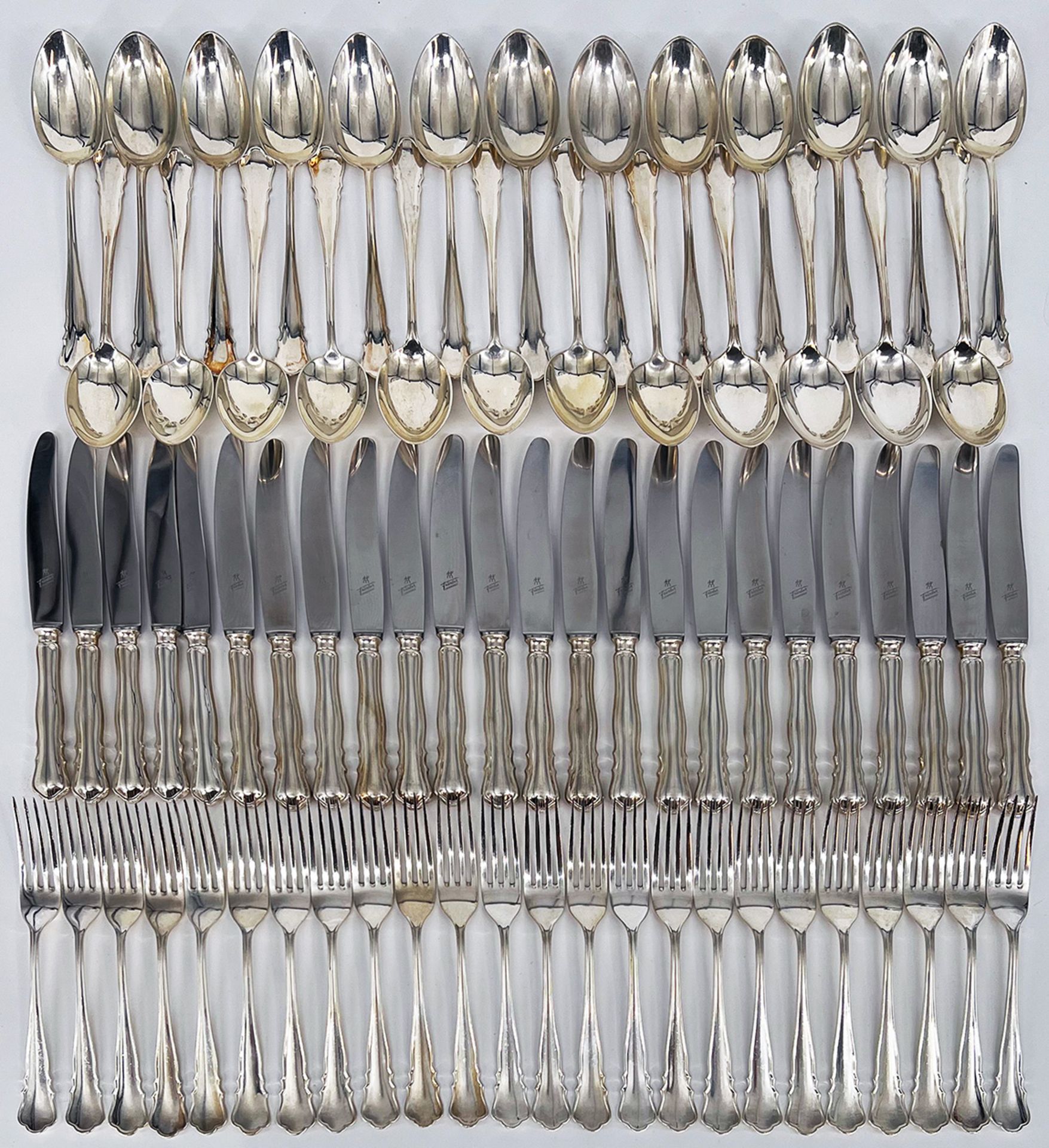 Großes Silberbesteck, 800er Silber, Fa. Wollenweber, bestehend aus 332 Teilen, Gewicht ohne Messer - Image 4 of 14