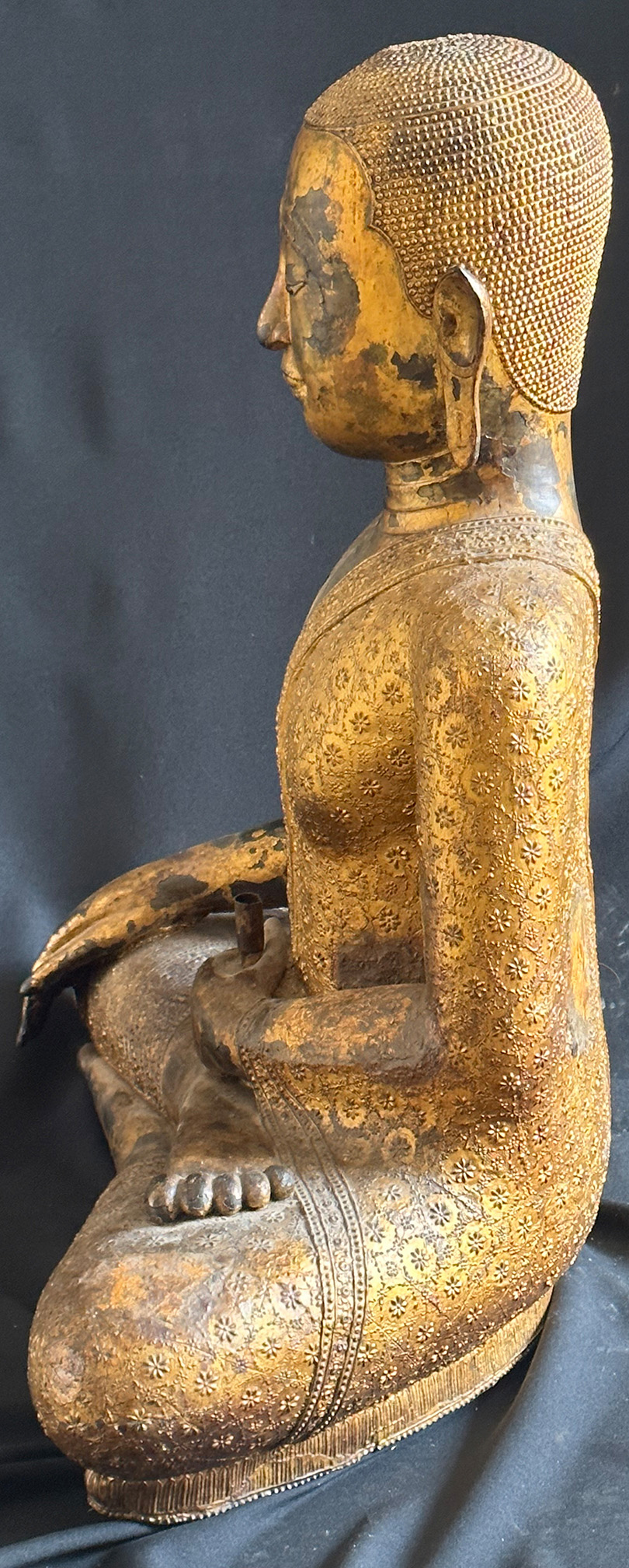 Mönch, Rattanakosin. Bronze mit Vergoldung. Thailand, 19. Jh., H 75 cm. Monk, rattan akosin. - Image 4 of 11