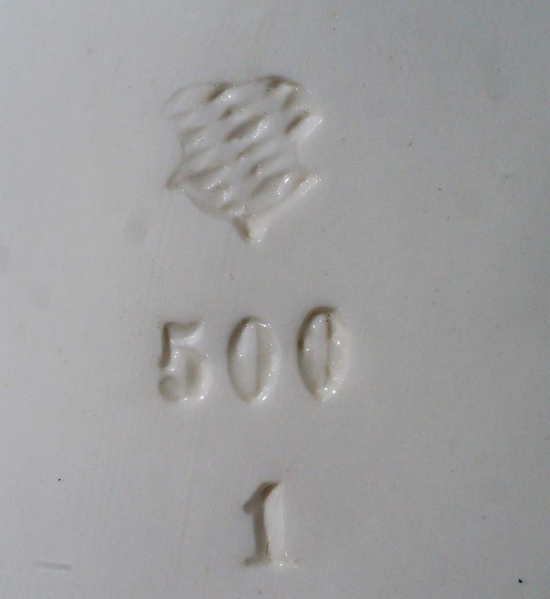 Tierplastik"Majestätisch schreitender  Silberfasan" auf geschweiftem Sockel, NYMPHENBURG,  Modell Nr - Bild 9 aus 11