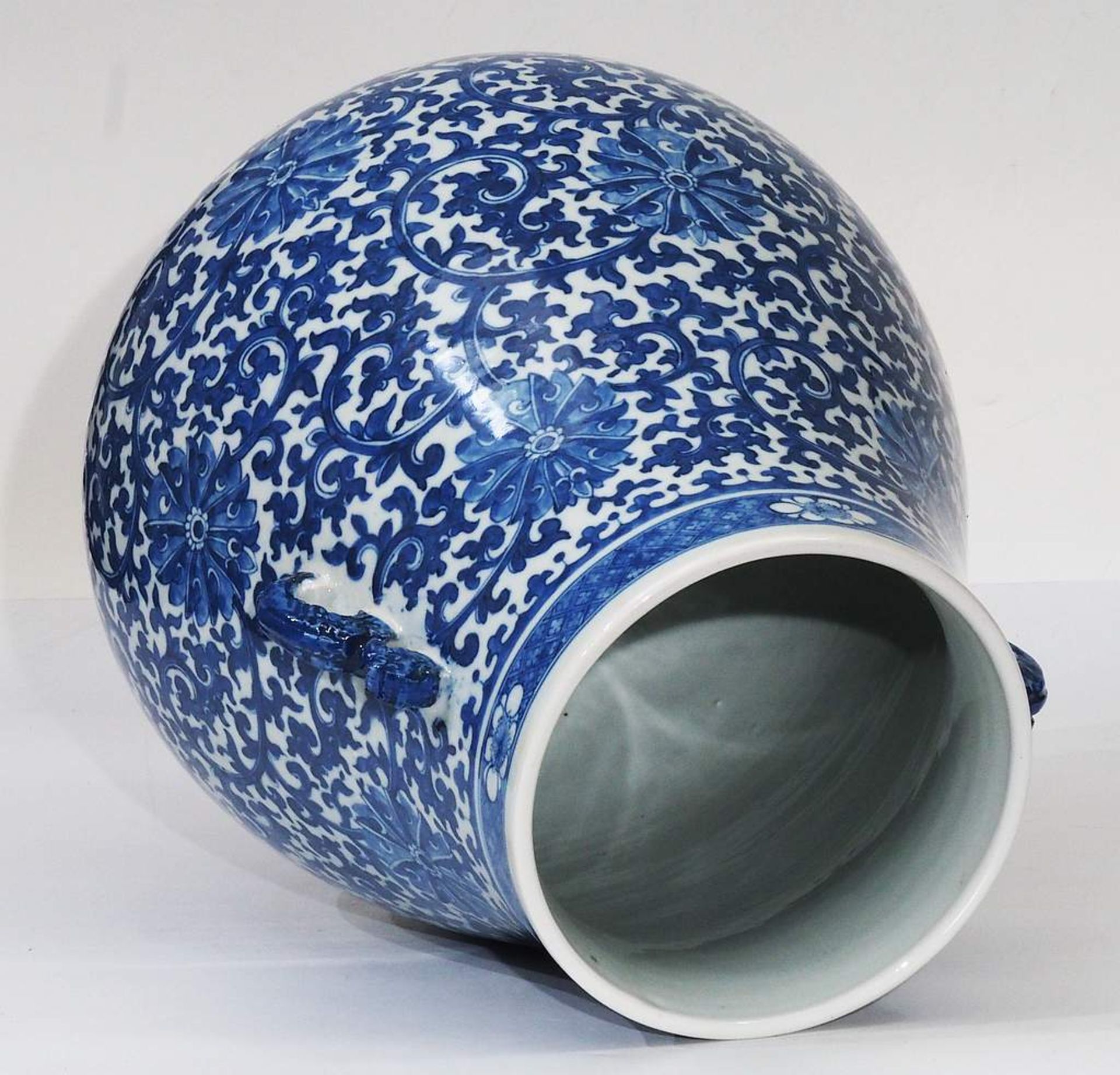 Große Vase, Hu-Form auf zylindrischem Standring, - Bild 7 aus 8