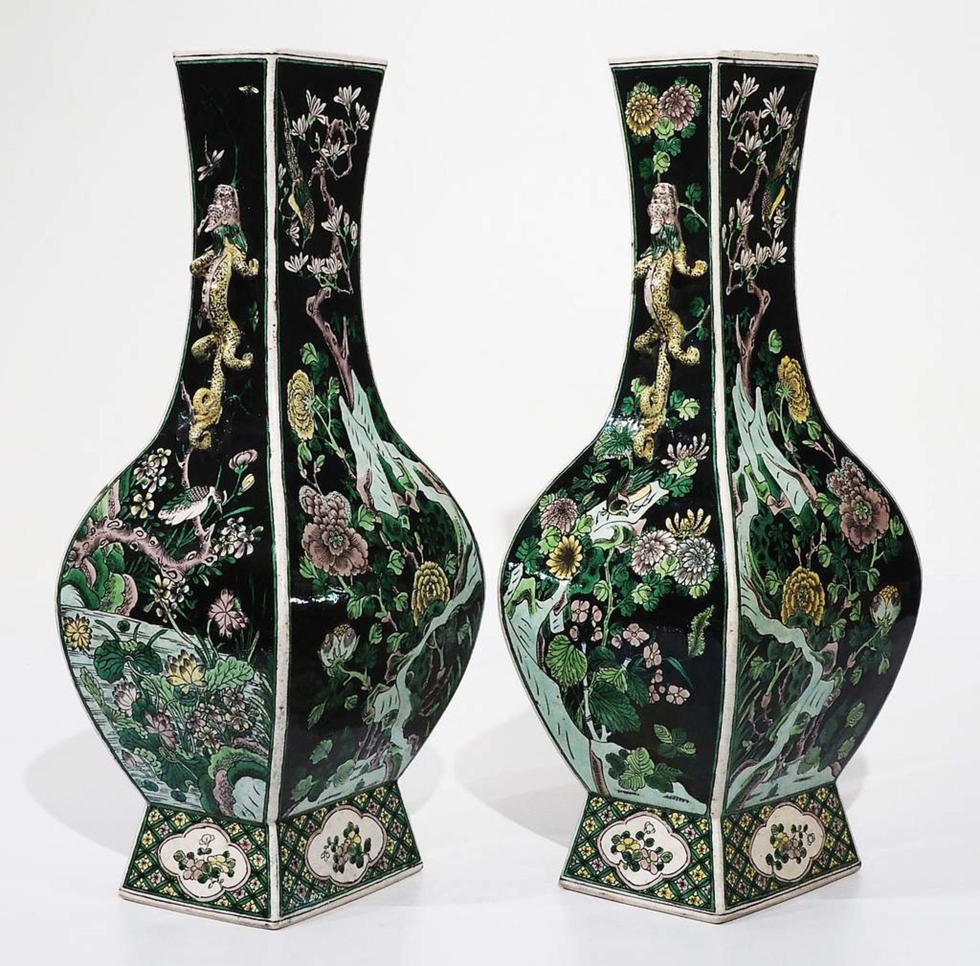 Paar Chinese Familie Rose Noire Vasen. - Bild 6 aus 11