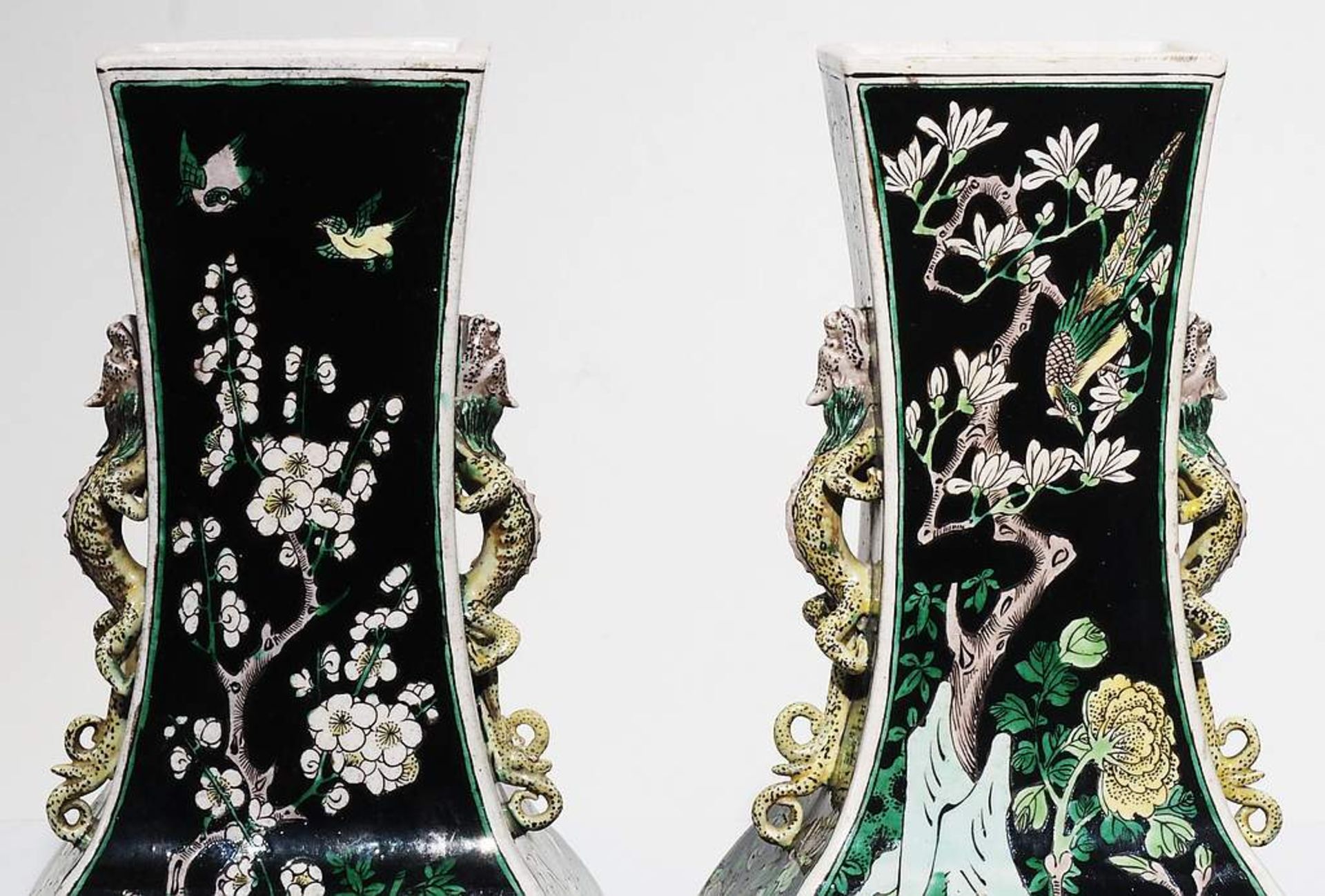 Paar Chinese Familie Rose Noire Vasen. - Bild 8 aus 11