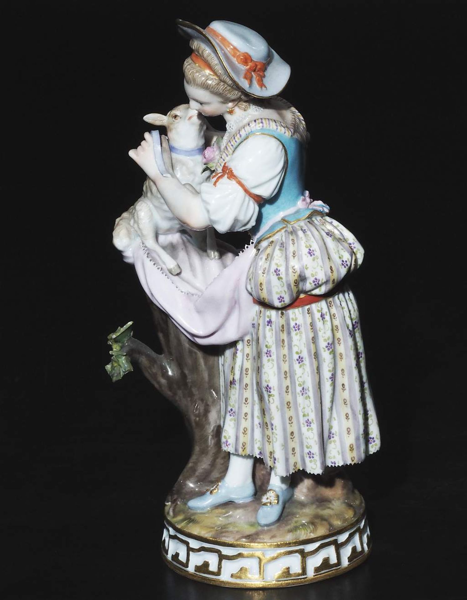 Figurengruppe "Mädchen mit Lamm", MEISSEN, Ende 19. Jahrhundert.    - Bild 3 aus 7