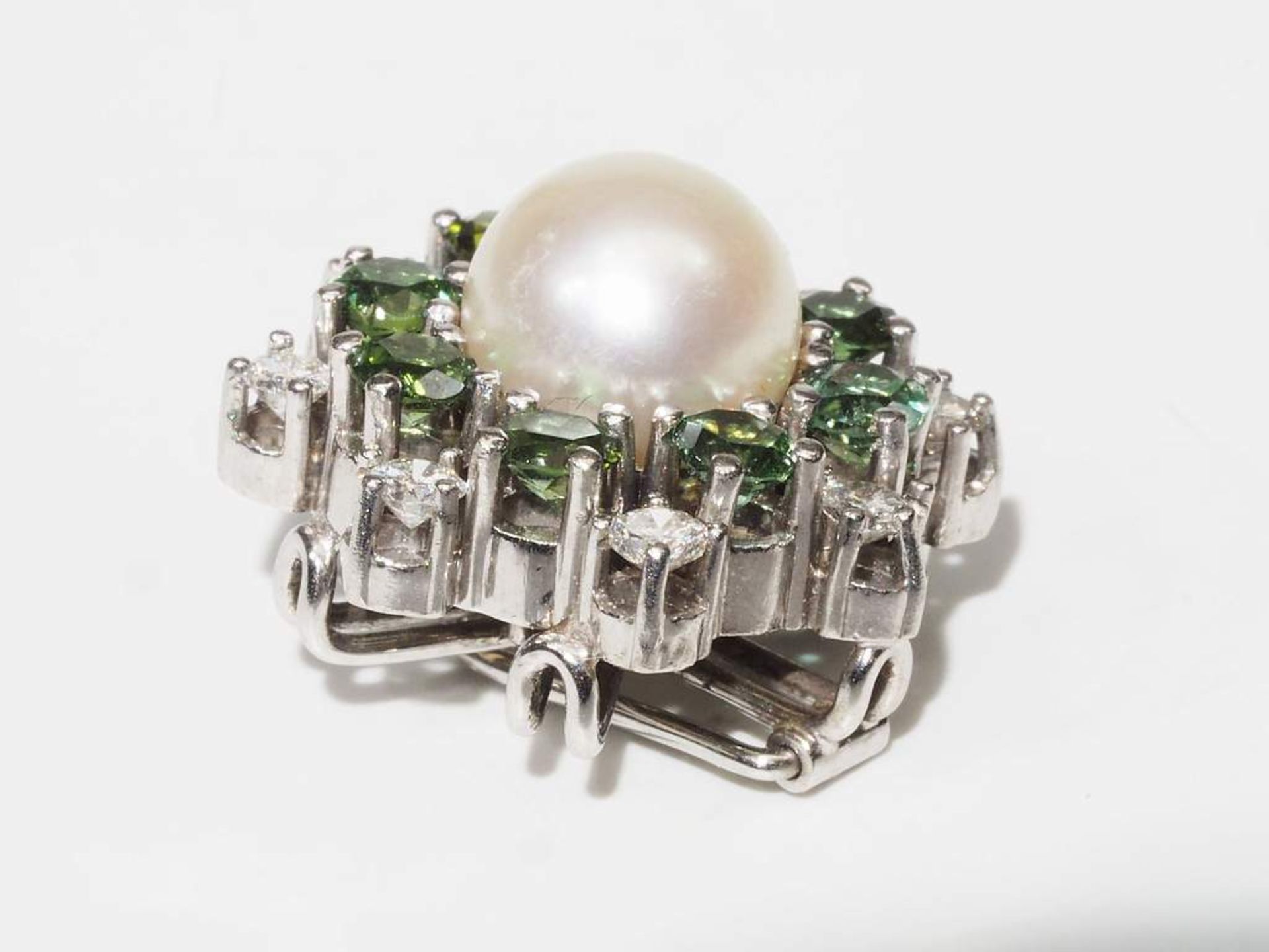 Perlenketten-Anhänger mit Brillanten und grünen Turmalinen und Brillanten. - Image 3 of 4