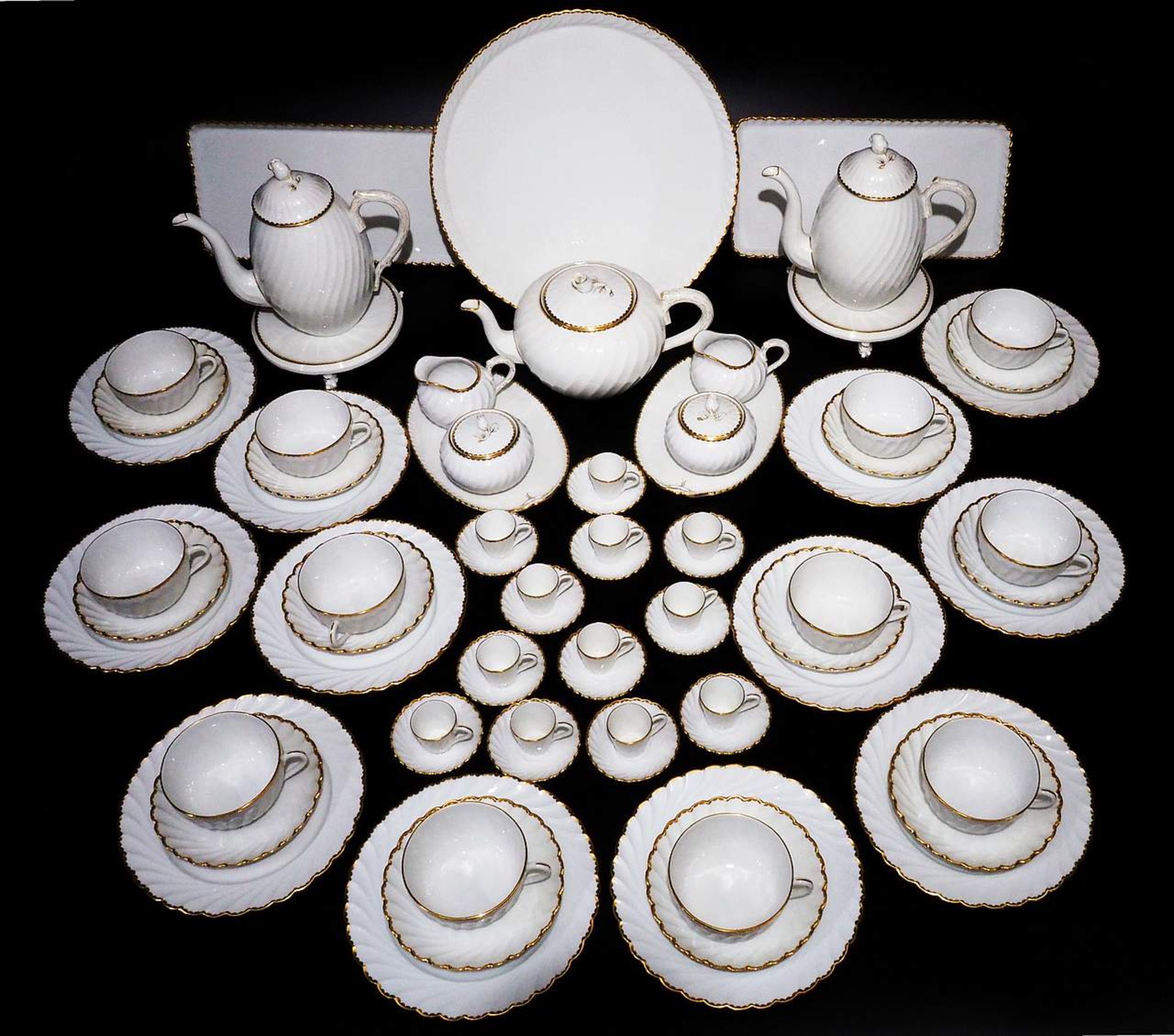 Umfangreiches Kaffee-/Teeservice für 12 Personen. . NYMPHENBURG,   Marke 1976 - 1997.    - Bild 2 aus 12