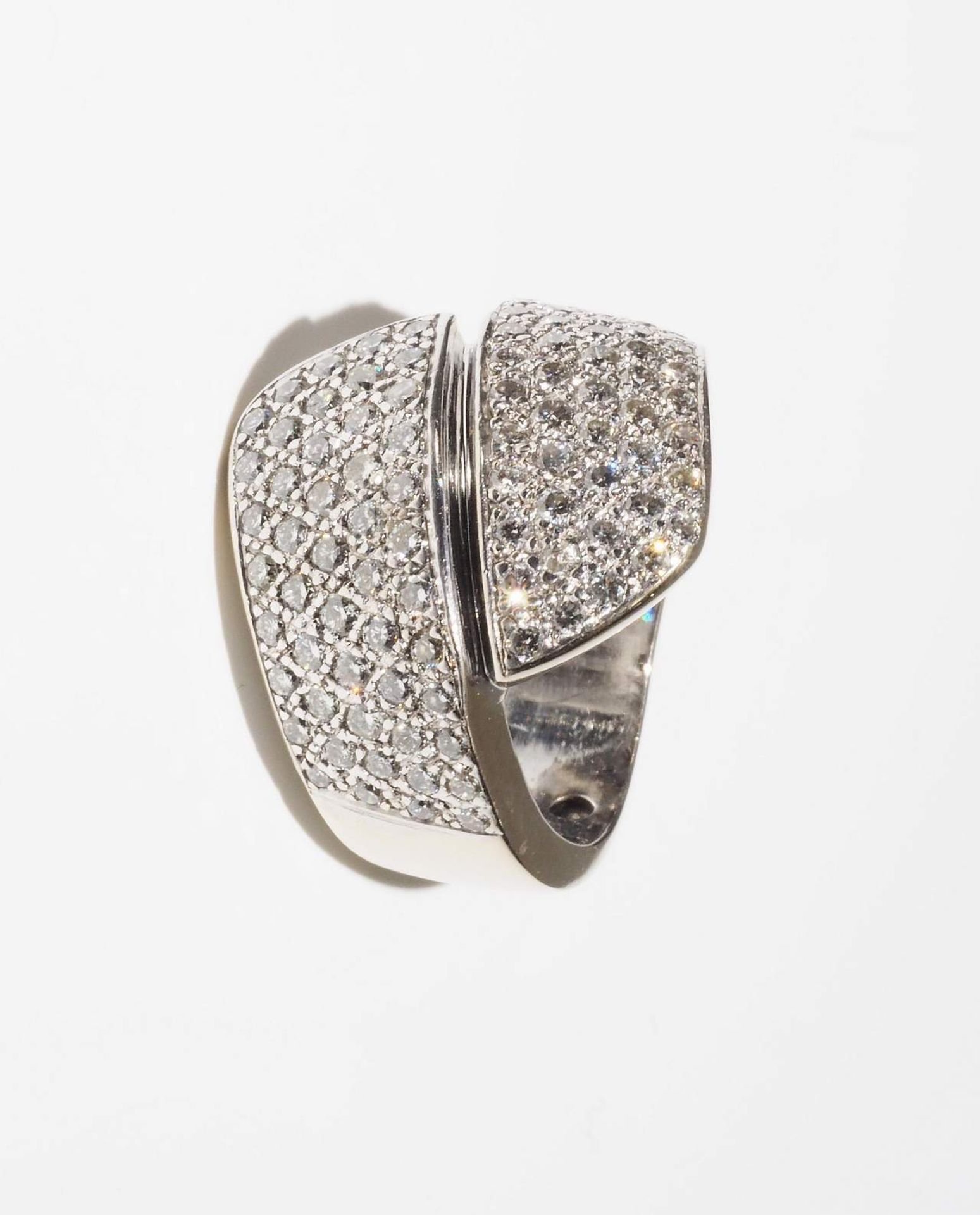 Ring mit Brillanten. - Image 2 of 6