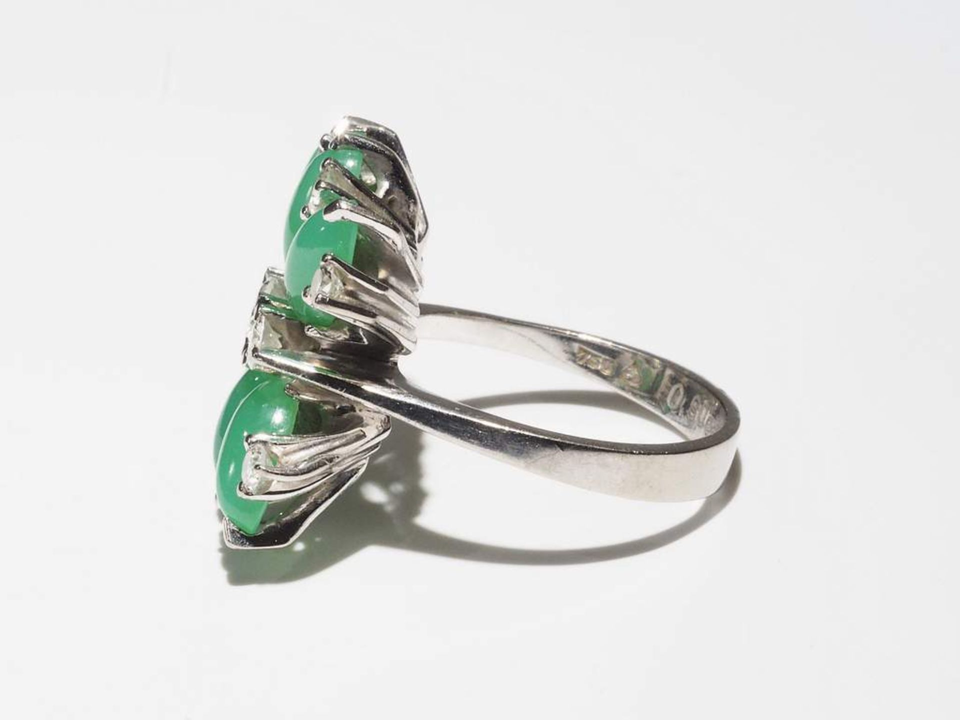 Ring mit Brillanten und Chrysoprase. - Bild 4 aus 7