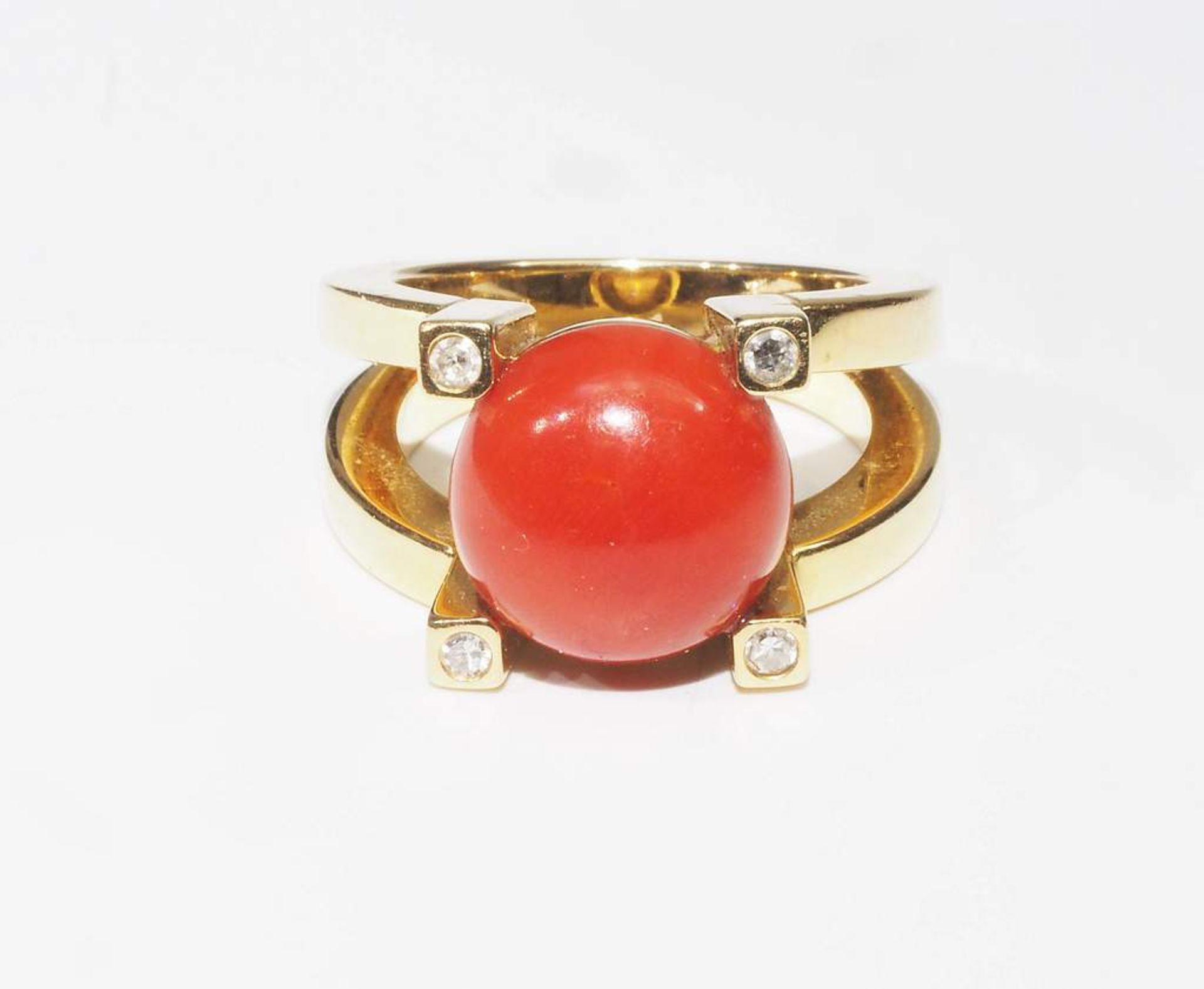 Ring mit Brillanten und Korallen-Cabochon. - Image 3 of 6