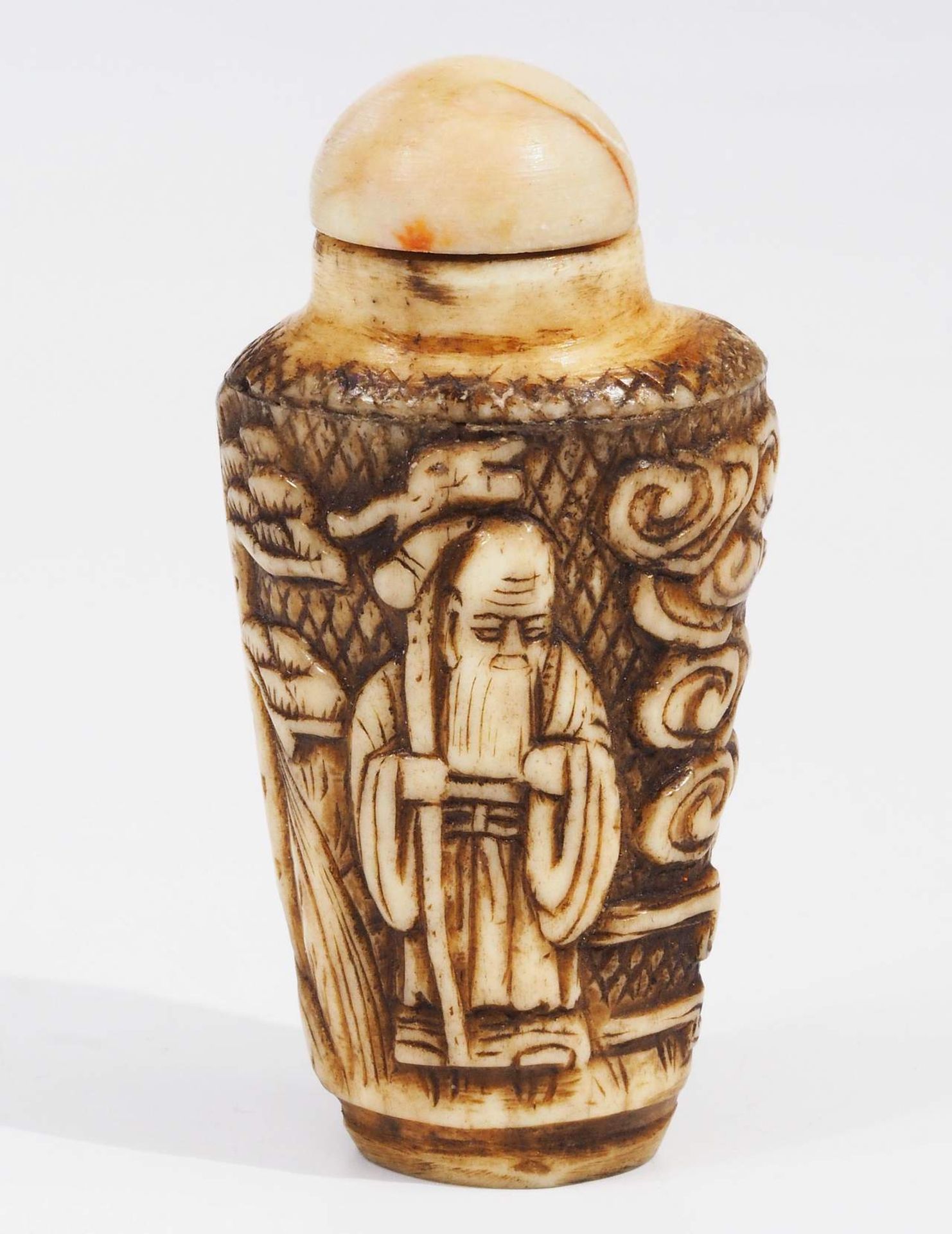 Snuff Bottle, Bärtiger Asiate mit vielfiguriger Personenstaffage. - Bild 2 aus 8