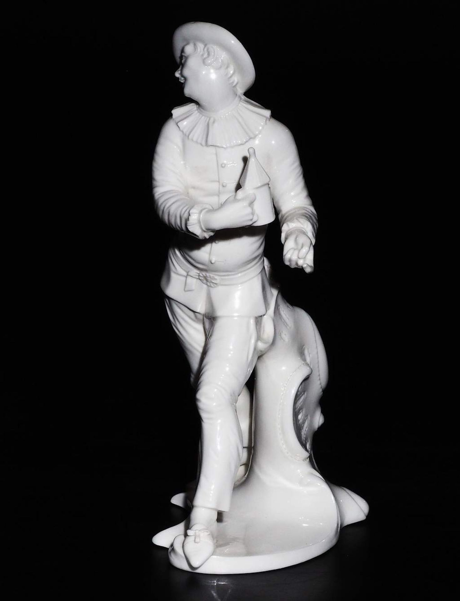 Komödianten-Figur "Pierrot mit Laterne",  NYMPHENBURG, neue Ausformung 21. Jahrhundert.  - Bild 5 aus 8