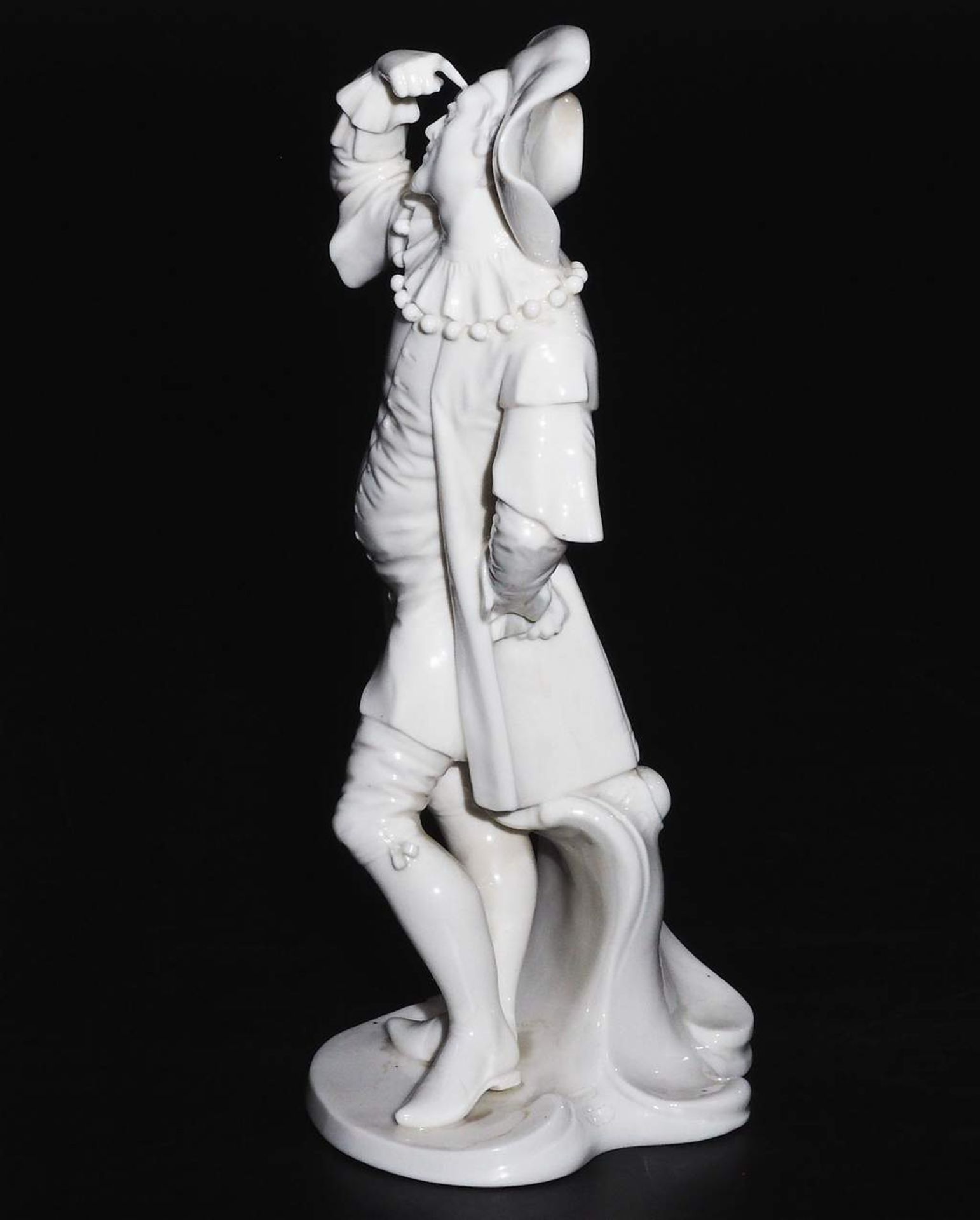 Dottore, Figurine der Commedia dell'arte. NYMPHENBURG, 20. Jahrhundert. - Image 5 of 7