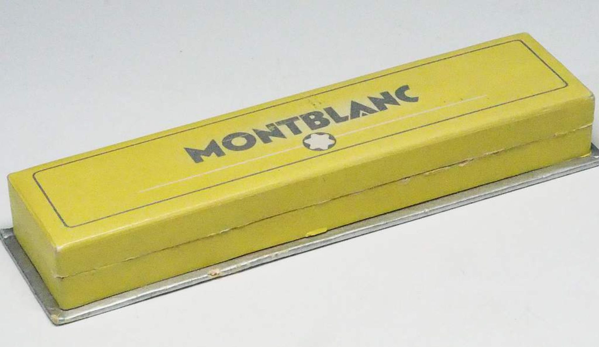 MONTBLANC Schulfüller, Modell 442 mit 14 Karat Goldfeder. - Bild 6 aus 10