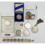 1 Goldmünze Dt.Reich 10 Mark 1893, 1 Konv. Münzen/Medaillen: Silber/Metall u.a., BRD 5/10 DM, Olympi