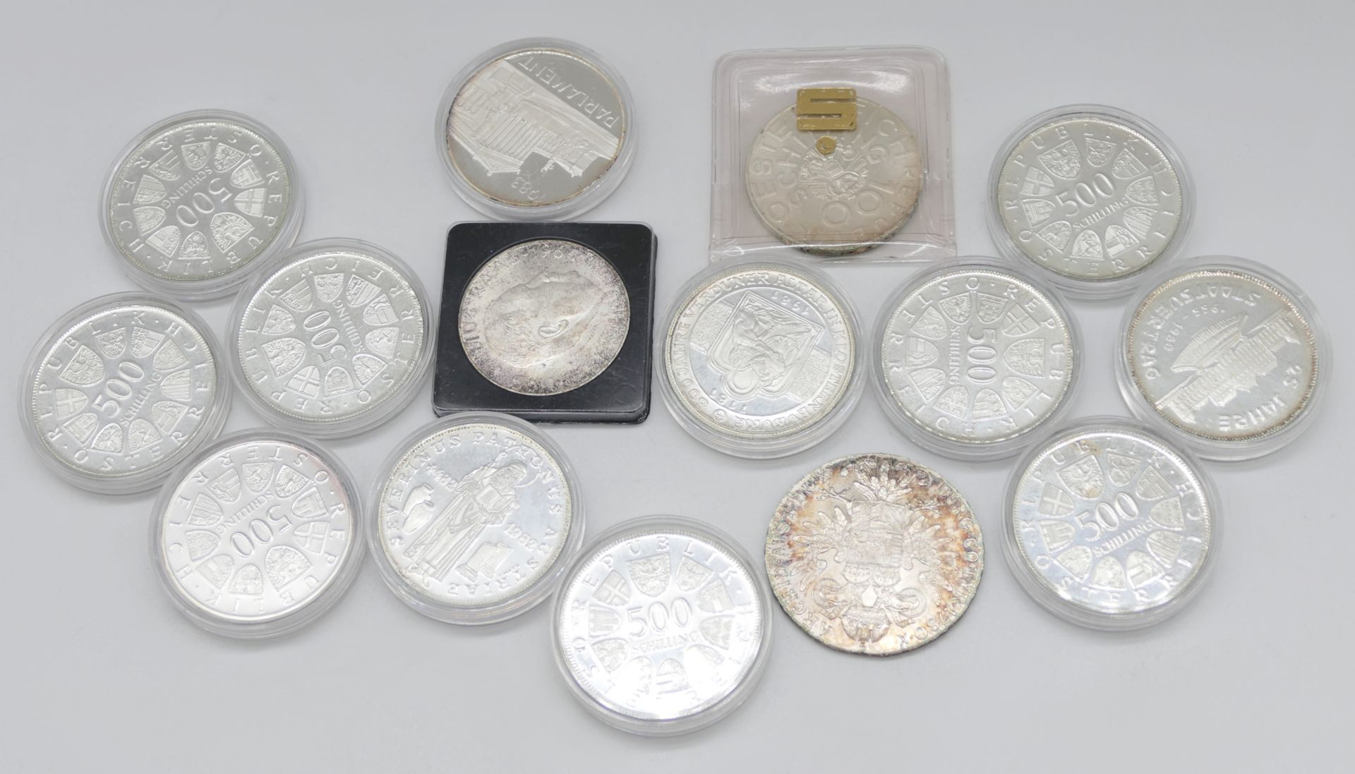 1 Konv. Münzen/Medaillen: Silber/Metall u.a., Österreich 25/50/100/500 Schilling, Zahlgeld Dt. Reich