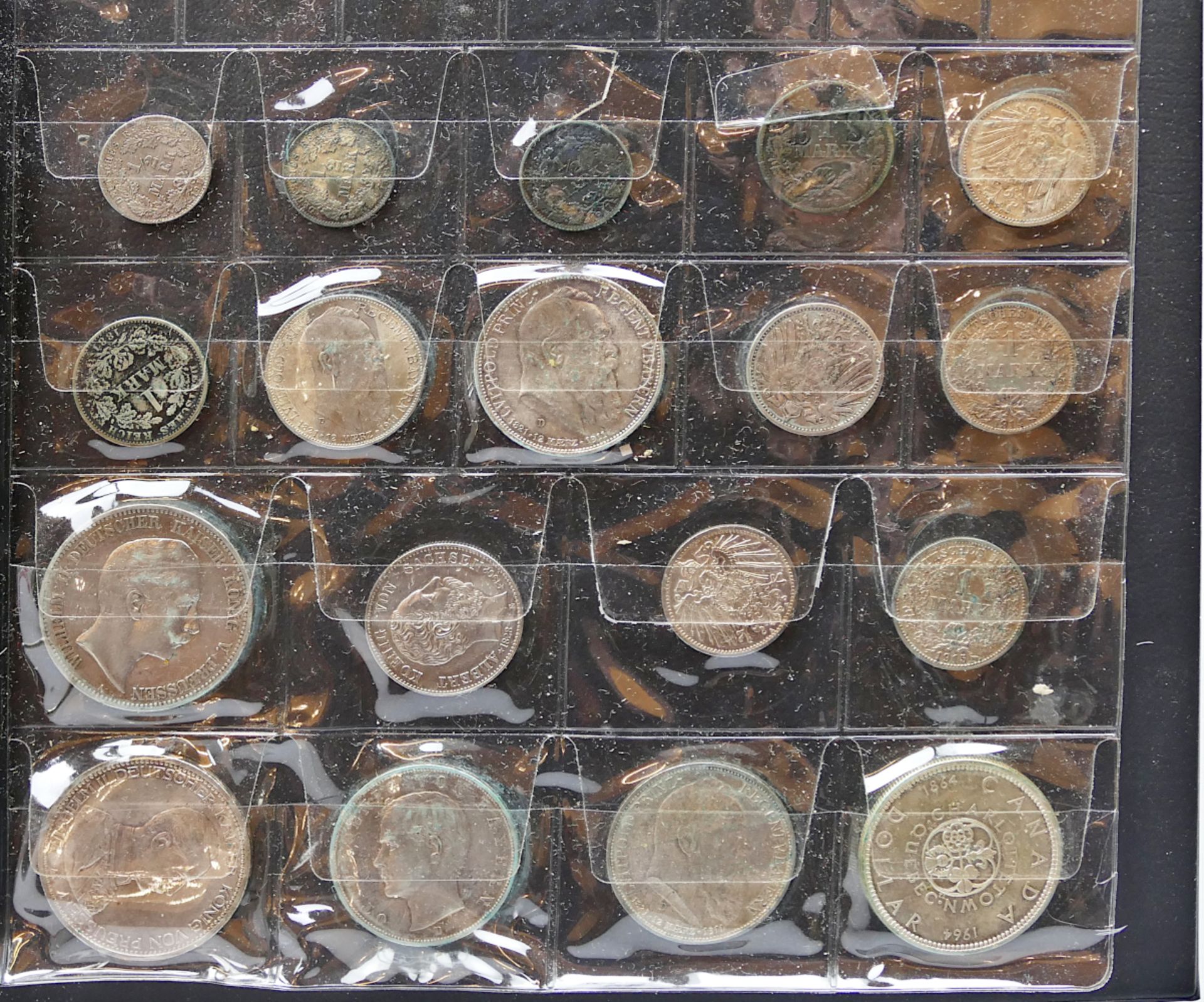 1 Konv. Münzen/Medaillen Silber/Metall u.a., Dt. Reich 1/3/5 Mark u.a., DDR u.a., je Asp./Tsp., im A - Image 2 of 2