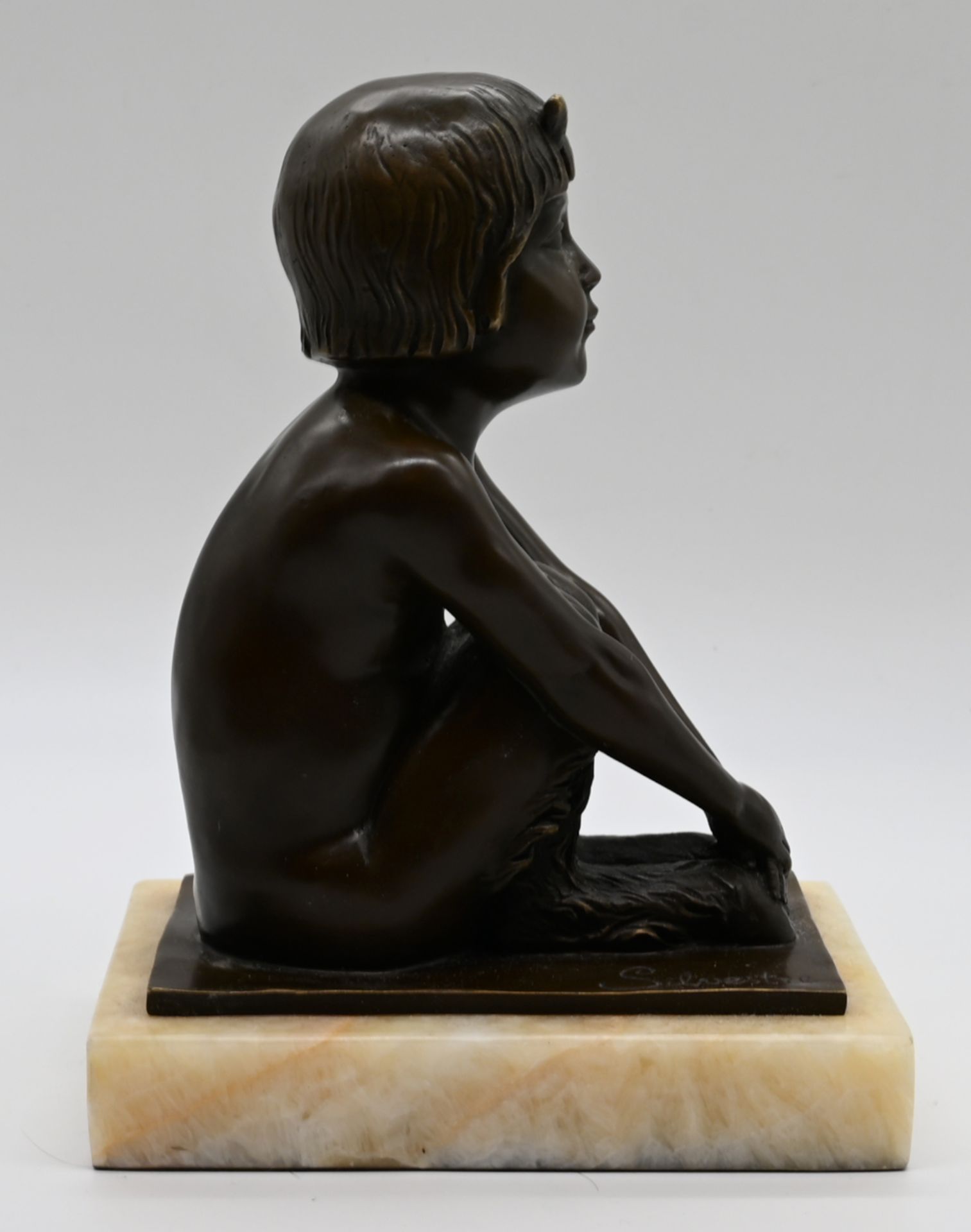 1 Figur Bronze "Un faune assis" Replik nach einer Art déco- Plastik von Paul Silvestre, H ca. 23cm a - Bild 5 aus 6