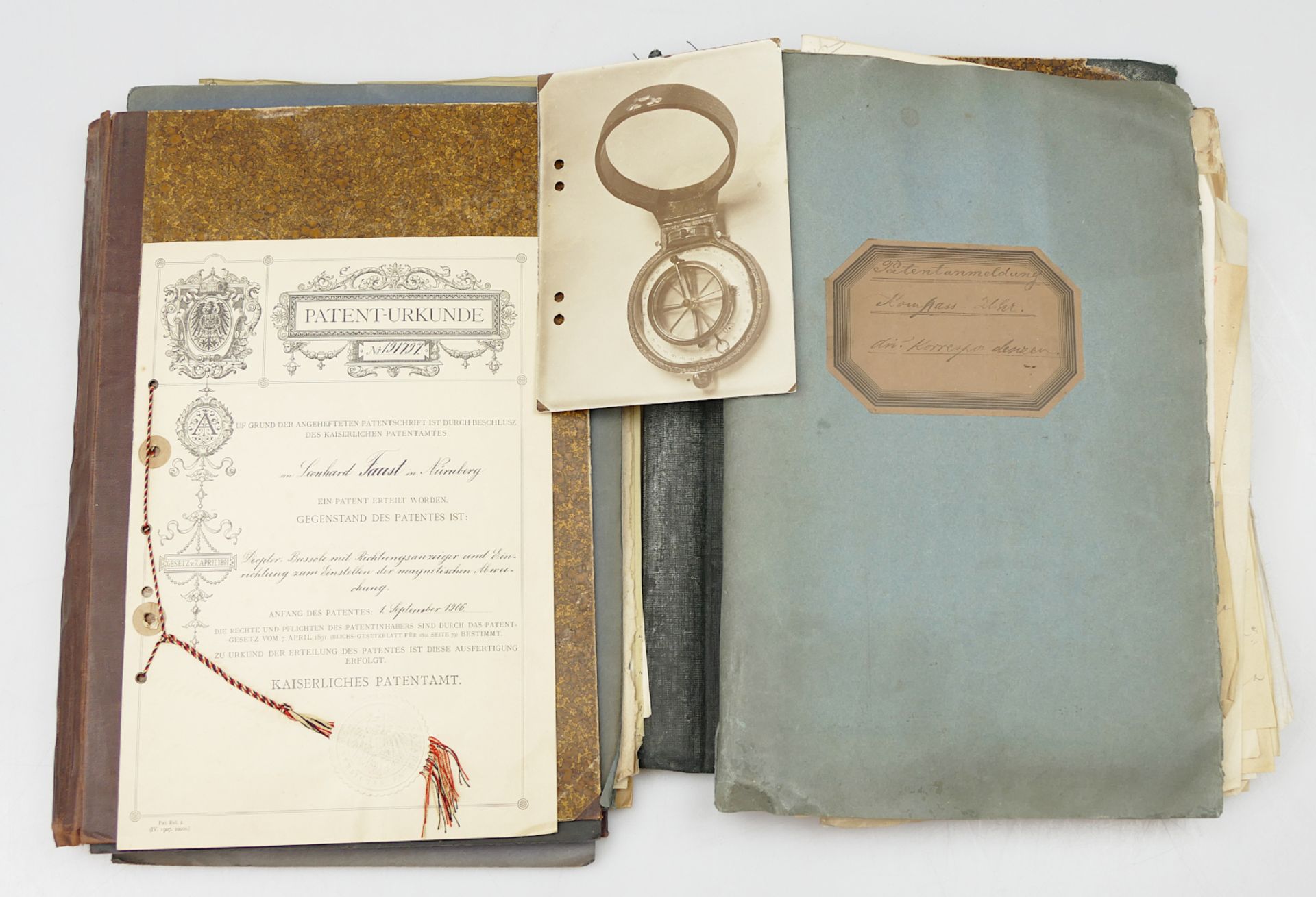 1 Konv. mit Schriftverkehr, Unterlagen, Patentschriften u.a., v.a. zum Thema Kompass 1906-1912 und 1 - Bild 7 aus 7