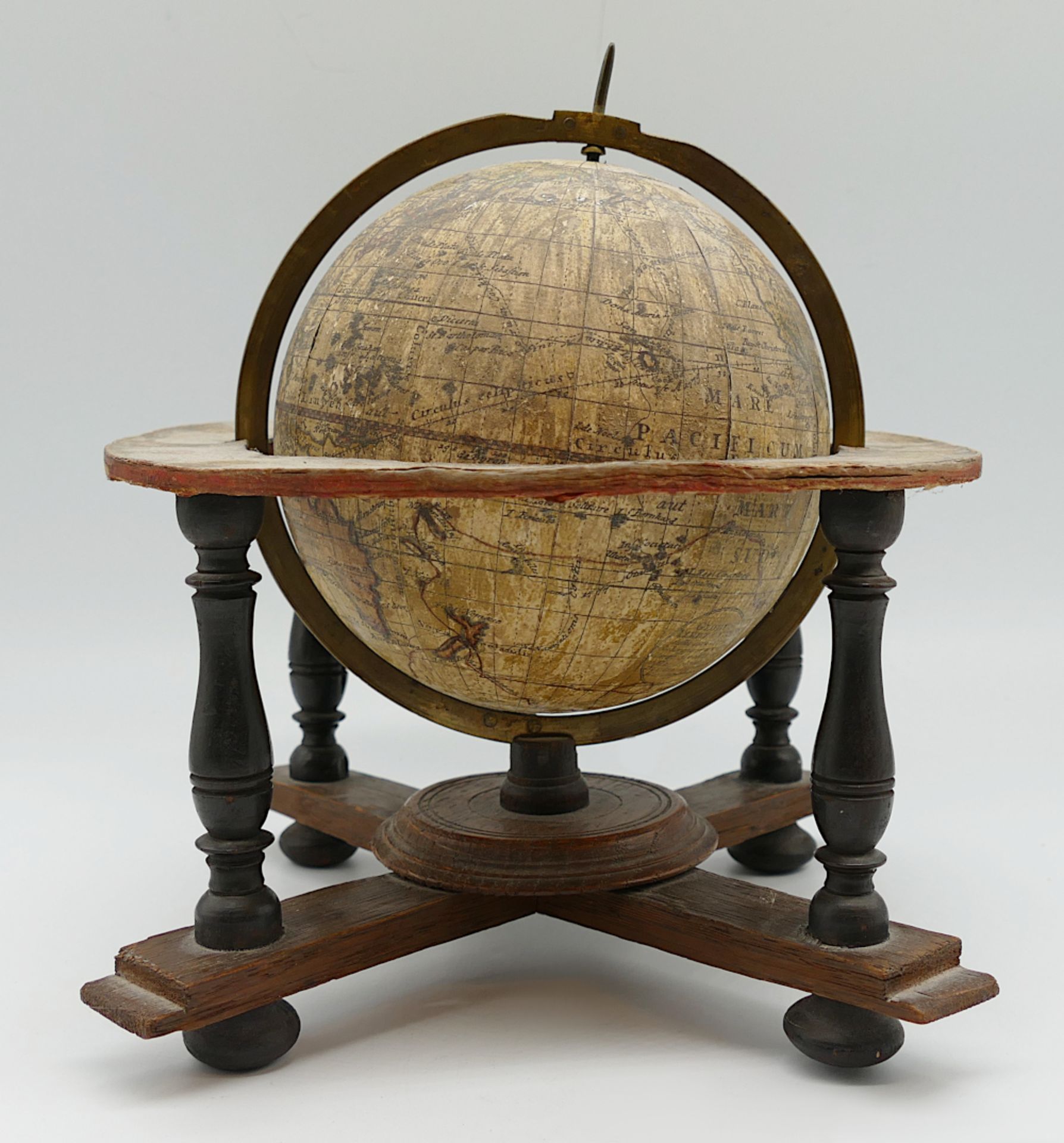 1 Globenpaar wohl Ende 18. Jahrhundert "Erd- und Himmelsglobus" wohl Johann Georg KLINGER u. Johann  - Bild 6 aus 11