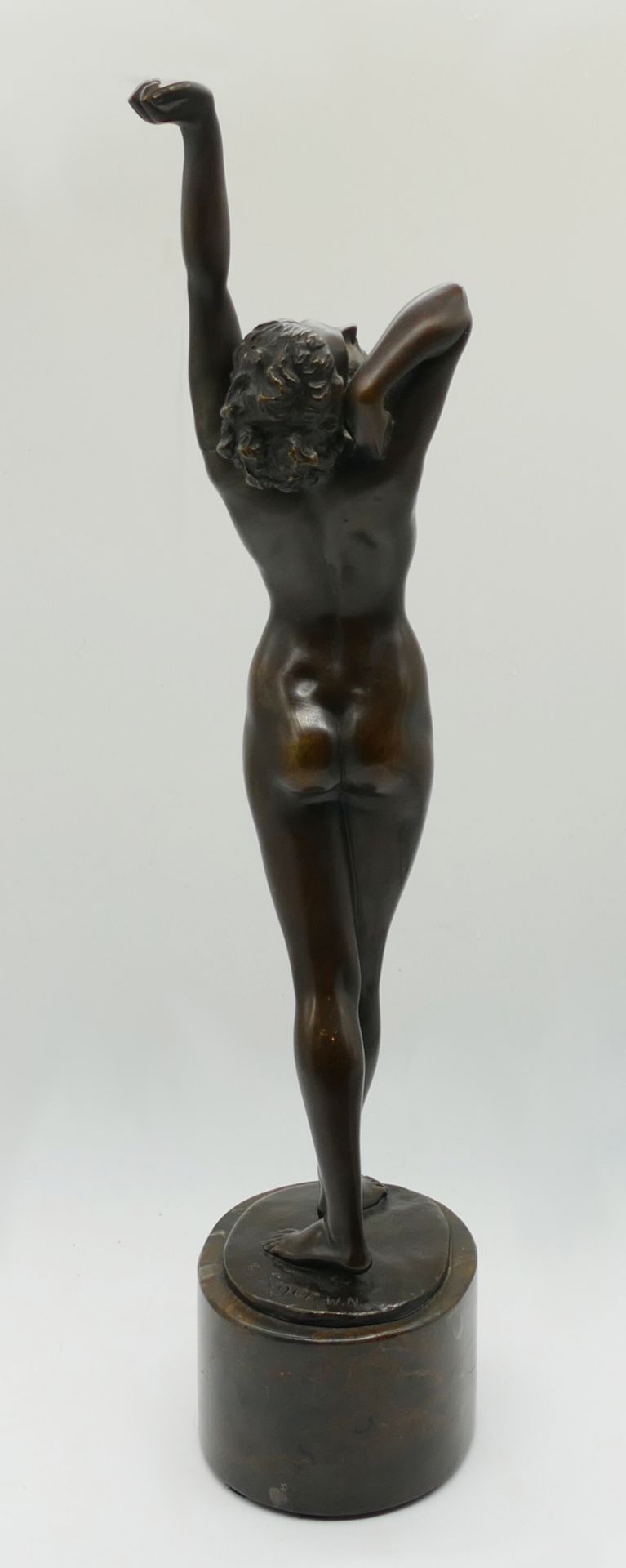1 Bronzefigur auf Sockel bez. E. SEGER (wohl Ernst S. 1868 Neurode-1939 Berlin) "Erwachende" H mit S - Bild 3 aus 6