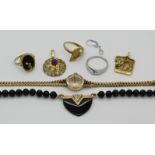 1 Konv. Schmuck sowie 1 Armbanduhr, GG/WG je 8ct., z.T. wohl mit Onyx, weiße Steine, je Asp./Tsp.