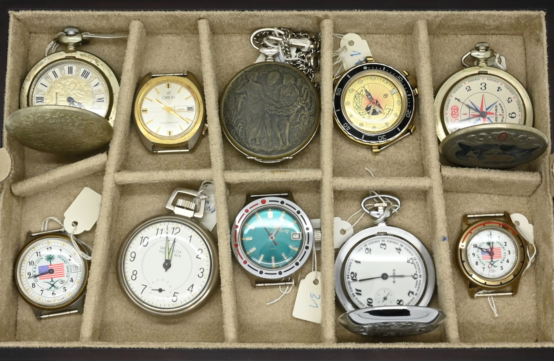 1 Konv. Taschenuhren / Armbanduhrengehäuse, je Asp./Tsp., in der Schatulle