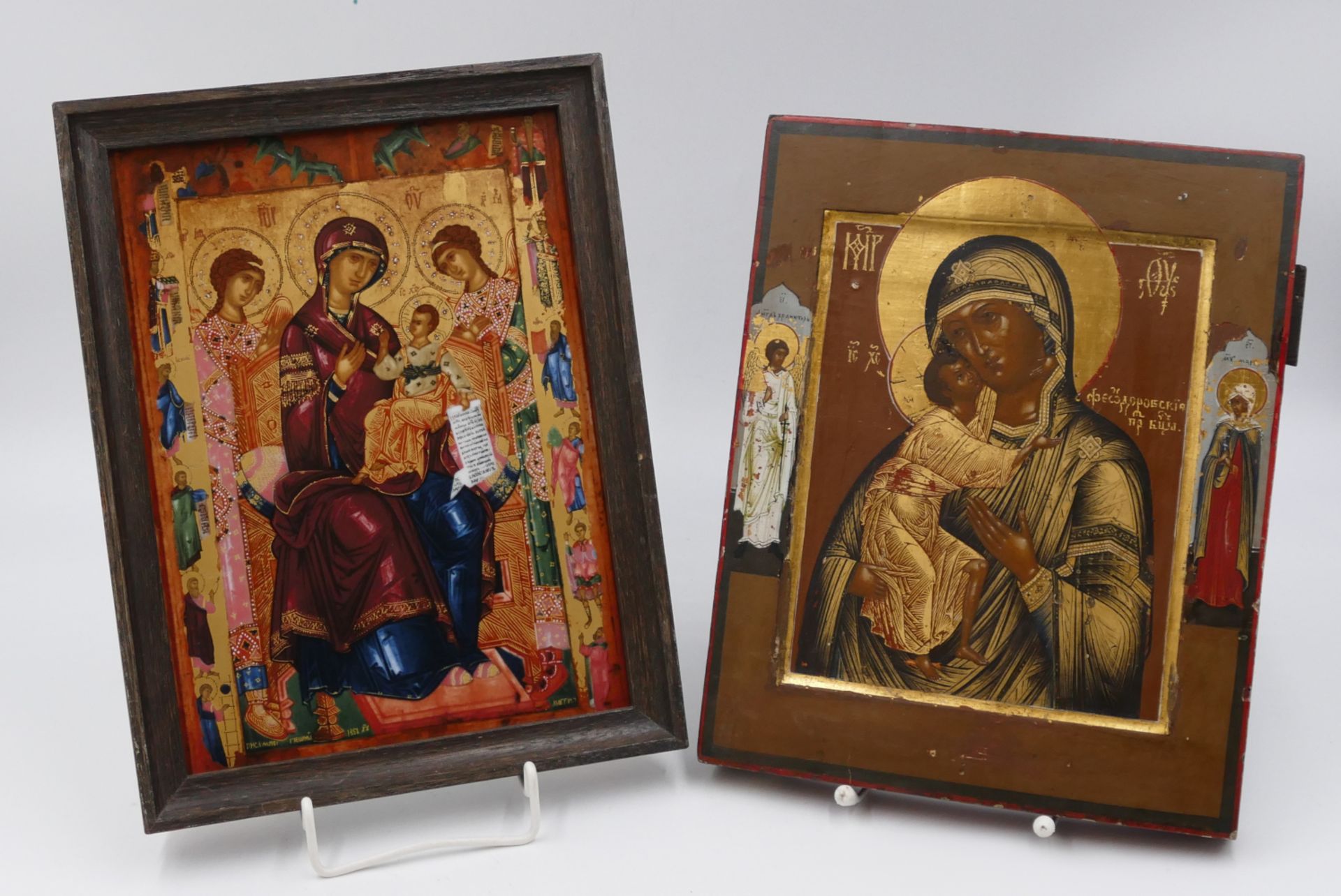 2 Ikonen: 1 Hausikone "Gottesmutter Feodorowskaja mit den Randheiligen Erzengel Gabriel und Heilige