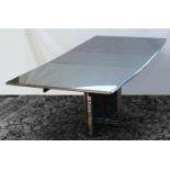 1 Tisch, ausziehbar, Stein / Stahl, L 210 x B 95 x H 72 cm, Asp.